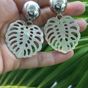 Silver Monstera Leaf earrings (size small)